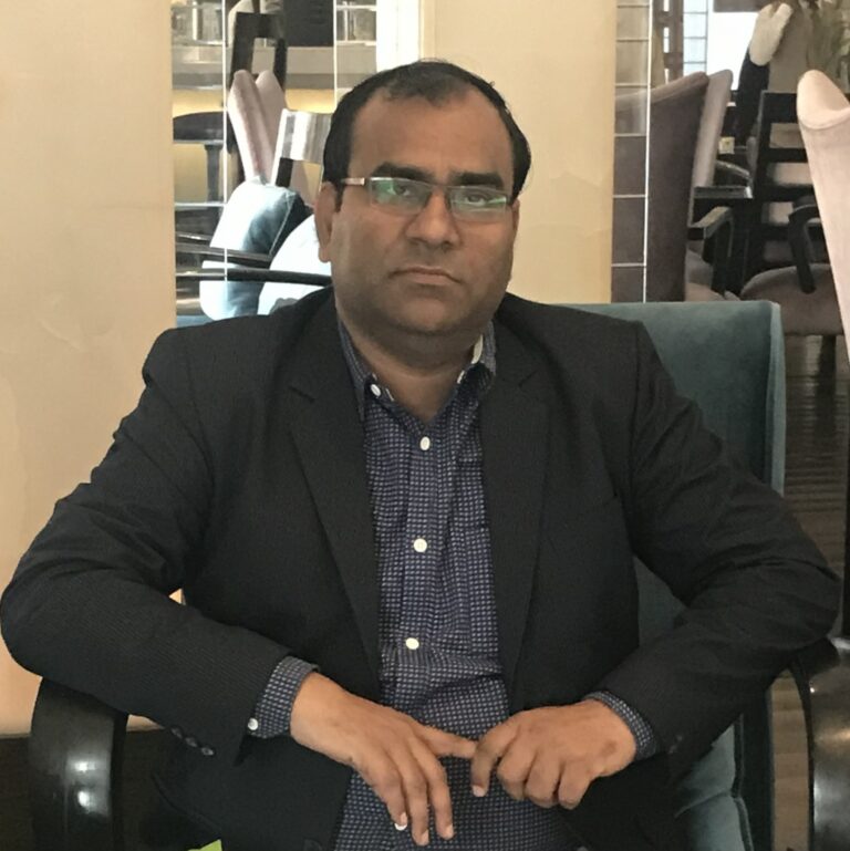 Question Minutes with Zareef Ahmed podcast